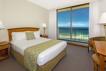 Quality Hotel NOAH'S On The Beach - Tourism Townsville 17