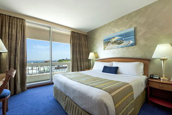 Quality Hotel NOAH'S On The Beach - Tourism Townsville 24
