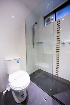 Sandown Regency - Tourism Townsville 4