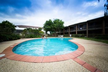 Sandown Regency - Tourism Townsville 21
