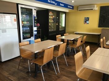 Ibis Budget Gosford - Tourism Townsville 0