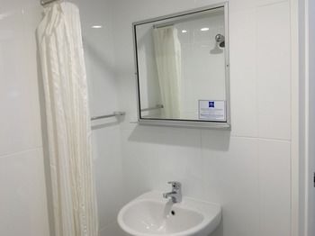 Ibis Budget Gosford - Tourism Townsville 4