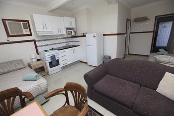 Across Country Motel And Serviced Apartments - Tourism Townsville 20