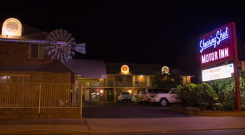 Shearing Shed Motor Inn - Tourism Townsville 0