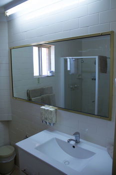 Shearing Shed Motor Inn - Tourism Townsville 3