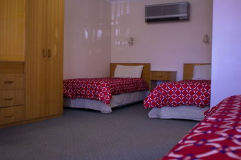 Shearing Shed Motor Inn - Tourism Townsville 10