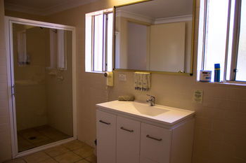 Shearing Shed Motor Inn - Tourism Townsville 15