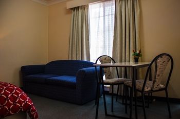 Shearing Shed Motor Inn - Tourism Townsville 65