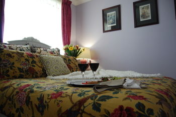 L'Auberge Angara Bed And Breakfast - Tourism Townsville 5