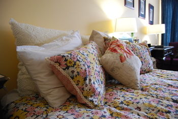 L'Auberge Angara Bed And Breakfast - Tourism Townsville 10