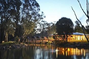 Billabong Camp, Taronga Western Plains Zoo - Tourism Townsville 8