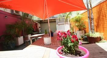 Zing Backpackers - Tourism Townsville 13