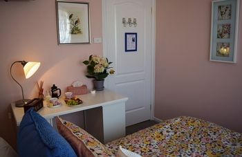 Cutmore Cottages - Bagala Bungalow - Tourism Townsville 13
