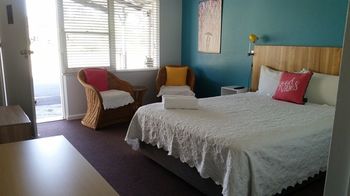 Karuah Gardens Motel - Tourism Townsville 12