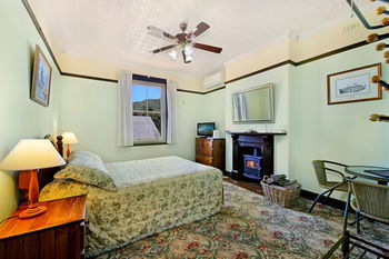 CBC Bed & Breakfast & Cafe - Tourism Townsville 23