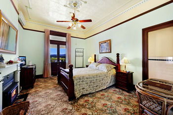 CBC Bed & Breakfast & Cafe - Tourism Townsville 24