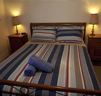 The Spotted Salmon Cottage - Tourism Townsville