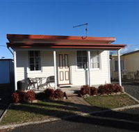 Moomba Holiday and Caravan Park - Tourism Townsville