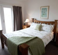 Strath Valley View Bed and Breakfast - Tourism Townsville