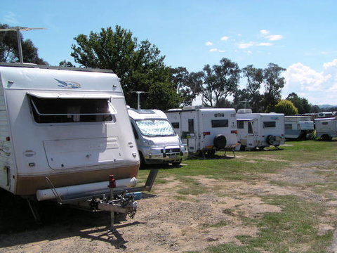 Canberra Carotel Motel & Caravan Park - Tourism Townsville 0