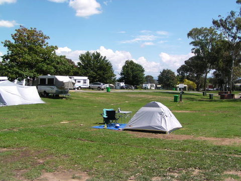 Canberra Carotel Motel & Caravan Park - Tourism Townsville 2