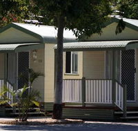 Emerald Cabin  Caravan Village - Tourism Townsville