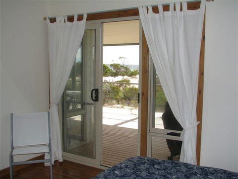 Kangaroo Island Beach Holiday House - Tourism Townsville 3