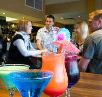 Loxton Hotel - Tourism Townsville