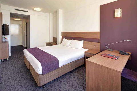 Quality Hotel Ambassador Perth - Tourism Townsville 3