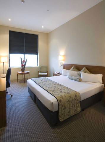 Quality Hotel Batman's Hill On Collins - Tourism Townsville 4