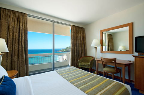 Quality Hotel NOAH'S On The Beach - Tourism Townsville 6