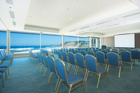 Quality Hotel NOAH'S On The Beach - Tourism Townsville 5