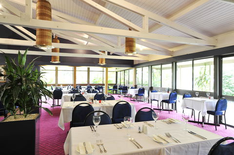 Quality Inn The Willows - Tourism Townsville 8