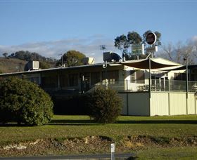Talbingo Country Club - Tourism Townsville 1
