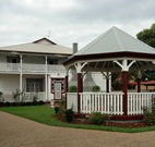 California Manor Bed and Breakfast - - Tourism Townsville