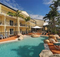 Cairns Queenslander Hotel and Apartments - Tourism Townsville
