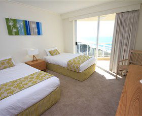 Xanadu Resort - Tourism Townsville 3
