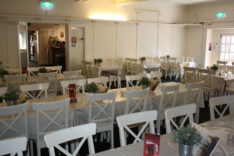 Criterion Hotel Crookwell - Tourism Townsville 5