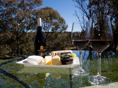 Lakeview Luxury Cabins - Tourism Townsville 0