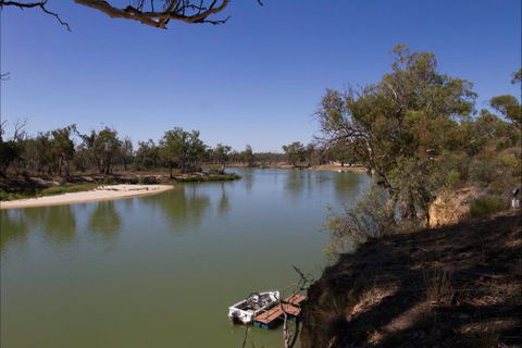 River Shack Rentals - Living The Dream - Tourism Townsville 60