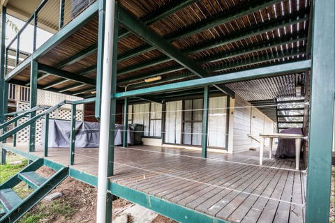 River Shack Rentals - Living The Dream - Tourism Townsville 6