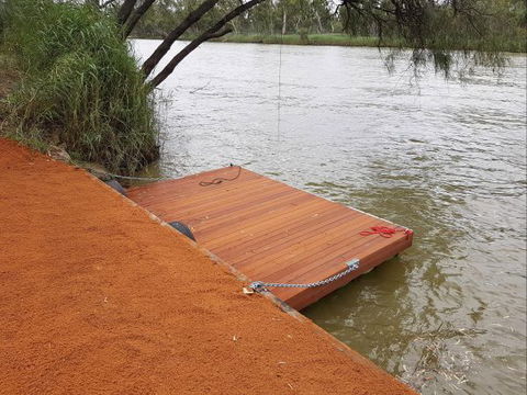 River Shack Rentals - Living The Dream - Tourism Townsville 110