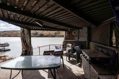 River Shack Rentals - Living The Dream - Tourism Townsville 38