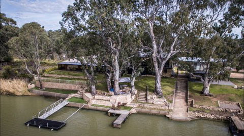 River Shack Rentals - Living The Dream - Tourism Townsville 45