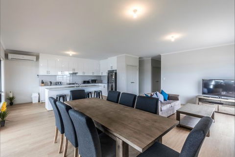 River Shack Rentals - Living The Dream - Tourism Townsville 90
