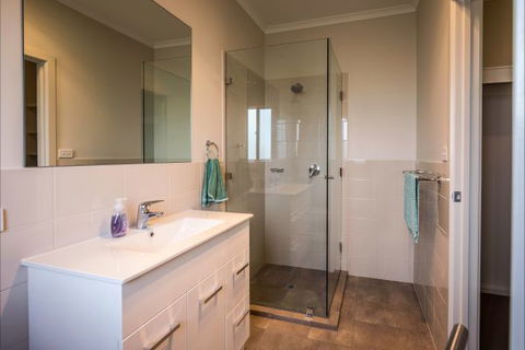 River Shack Rentals - Living The Dream - Tourism Townsville 92