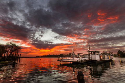 1 Murray Terrace-River Shack Rentals - Tourism Townsville 0