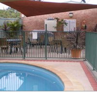 Bent Street Motor Inn - Tourism Townsville