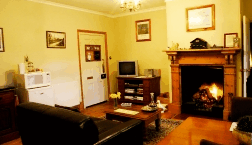 Crabtree House Heritage Suites - Tourism Townsville