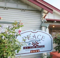 Peace By The River Homestay - Tourism Townsville